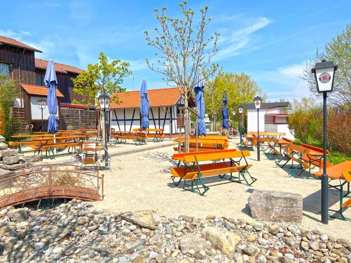 Hotel Und Restaurant Nehrener Hof Esterno foto